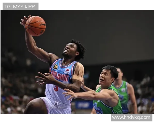 广州篮球队与北京篮球队赛后复盘分析比赛经验与战术调整探讨 广州篮球队与北京篮球队赛后复盘分析比赛经验与战术调整探讨