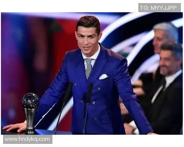 足球明星的财富之路与普通人的生活对比不再羡慕